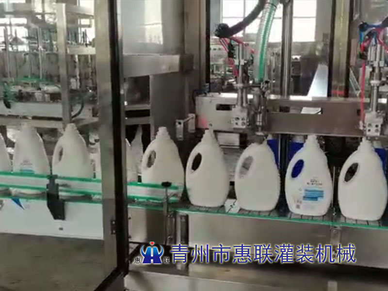 追蹤式洗衣液灌裝機