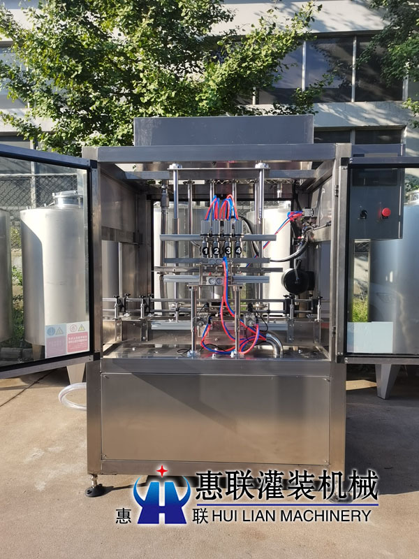 4頭步進(jìn)食用油灌裝機(jī)